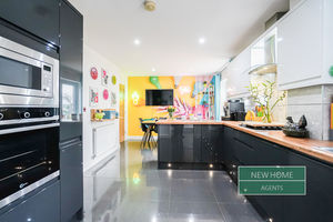 Photo 14- click for photo gallery